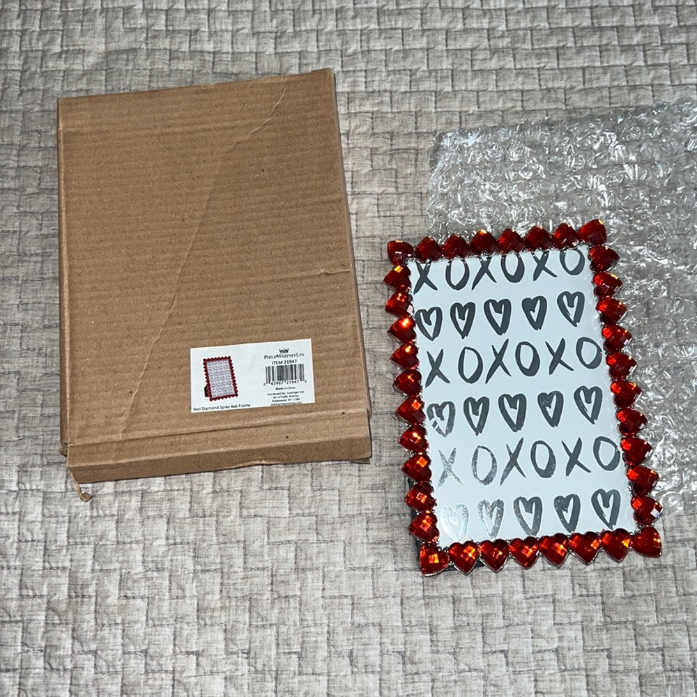 Philip Whitney 4x6 picture frame. NIB!